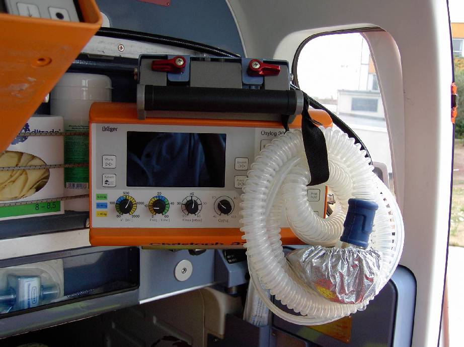 oxylog3000a.jpg (80456 Byte)